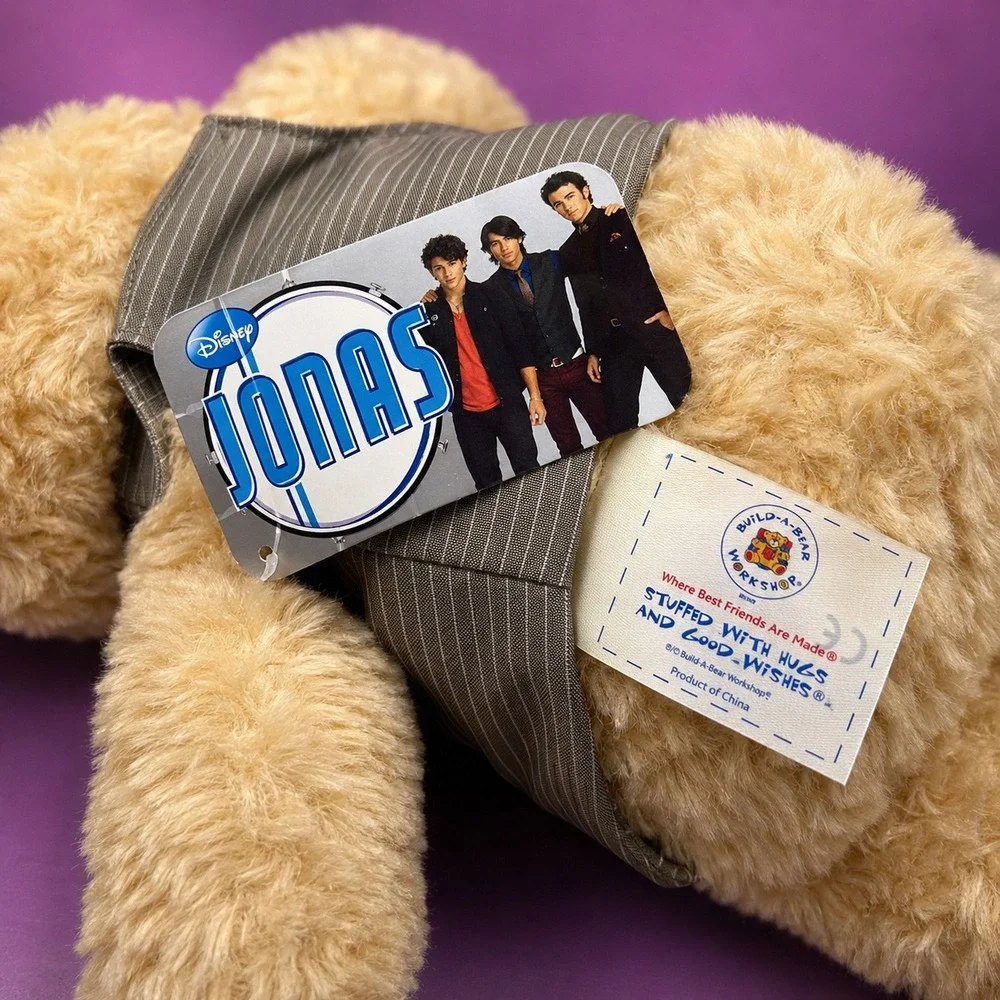 Build-A-Bear brand build